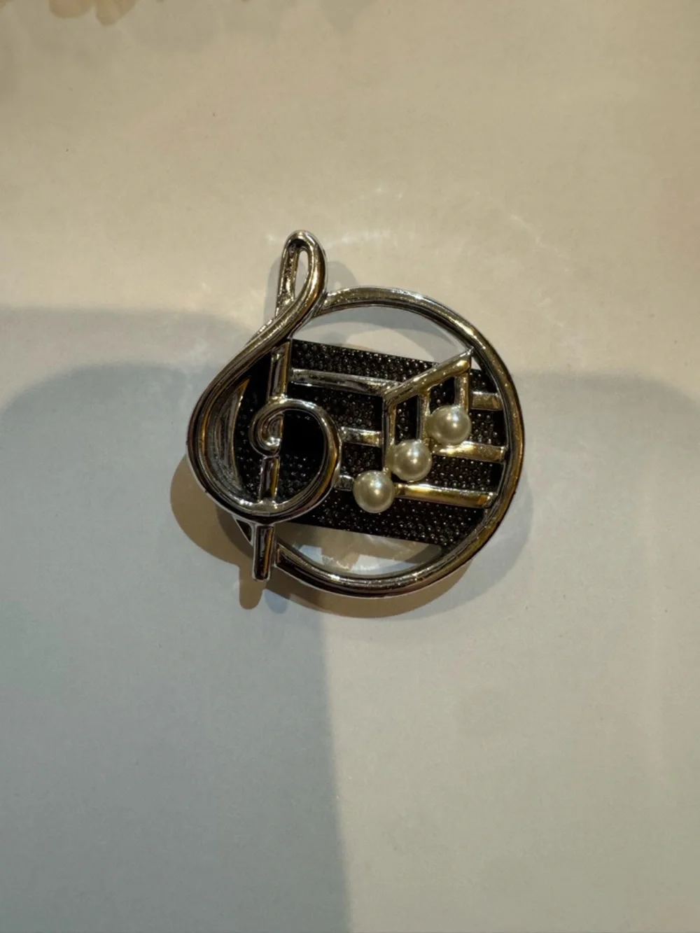 Dancraft Silver-Tone Music Note Brooch with Faux Pearls‎
